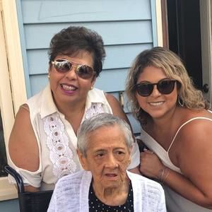 Meet your Posher, Sonia